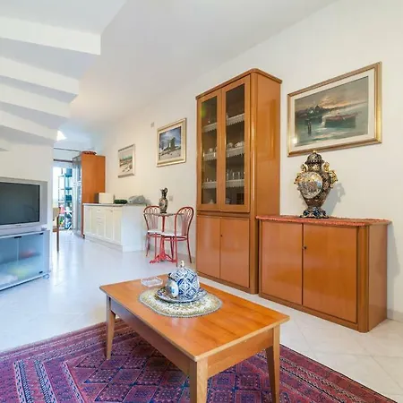 Holiday home Luciana